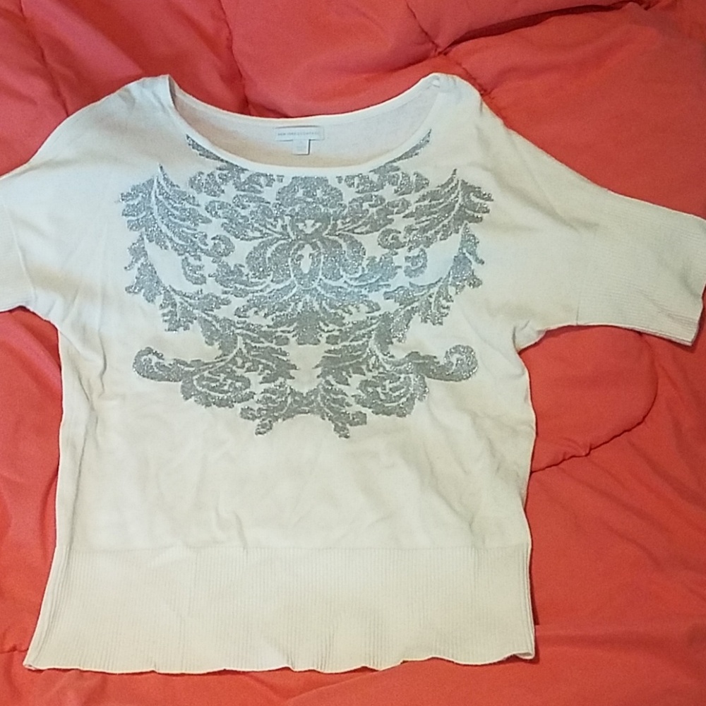 Nee York and Company short sleeve sweater